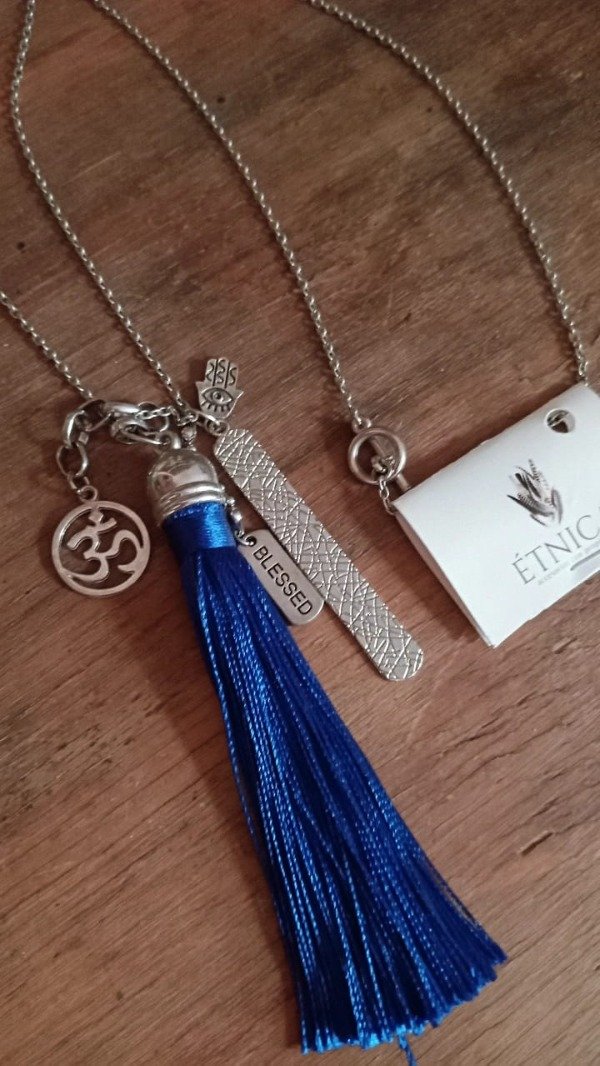 Producto - Collar borla azul