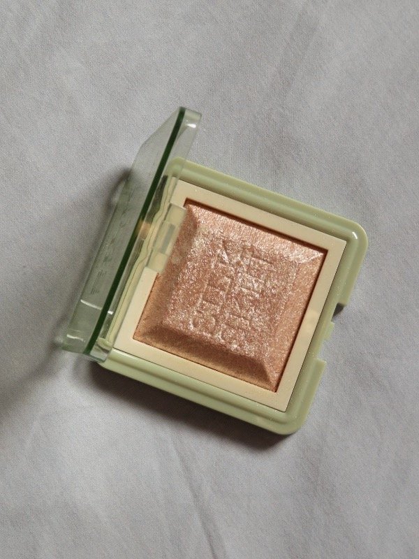 Producto - Iluminador en polvo ruby