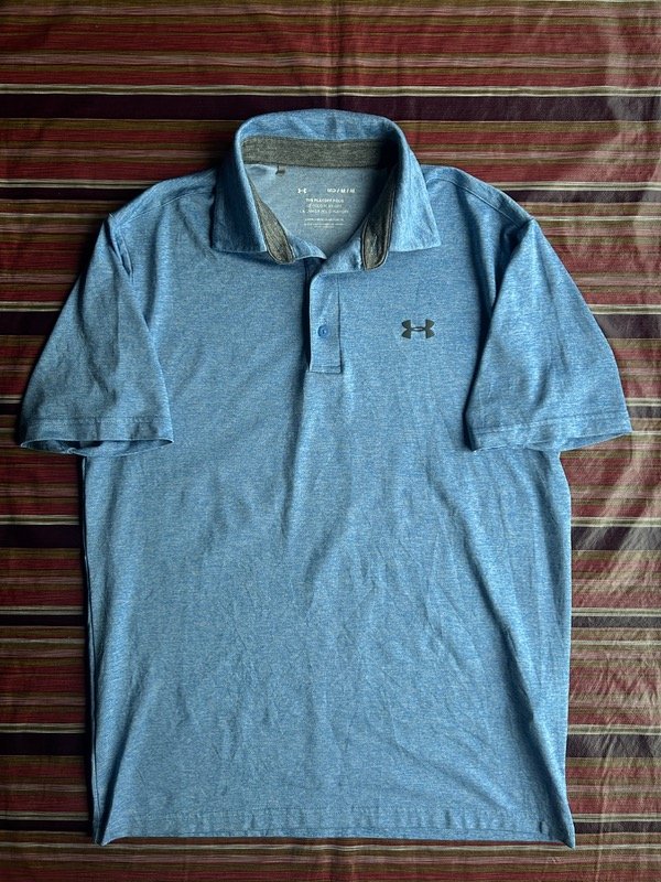 Producto - Underarmour chomba talle M