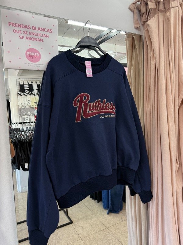 Producto - Buzo RUTHLESS