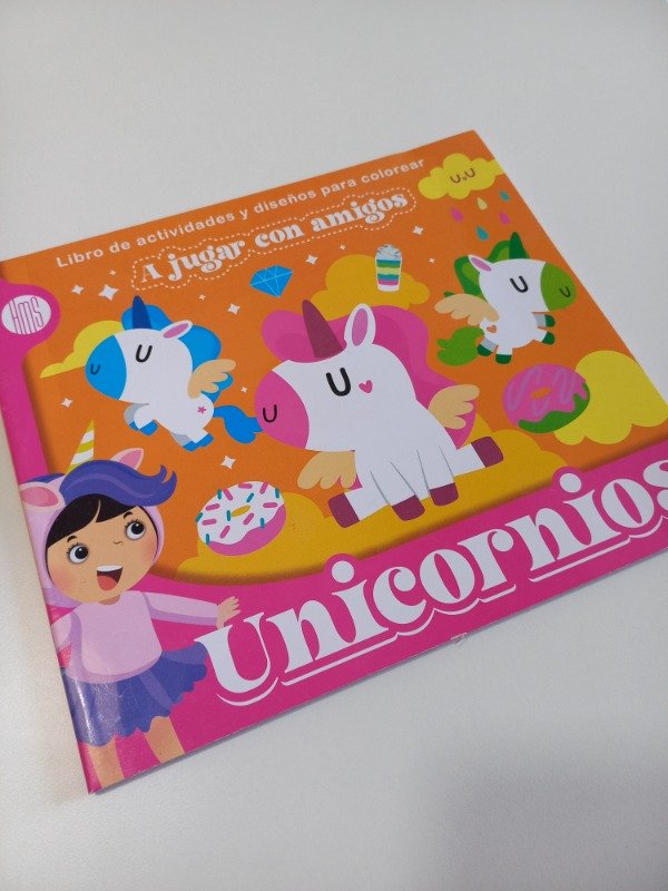 Producto - A jugar con amigos Unicornios - 48 actividades - 0
