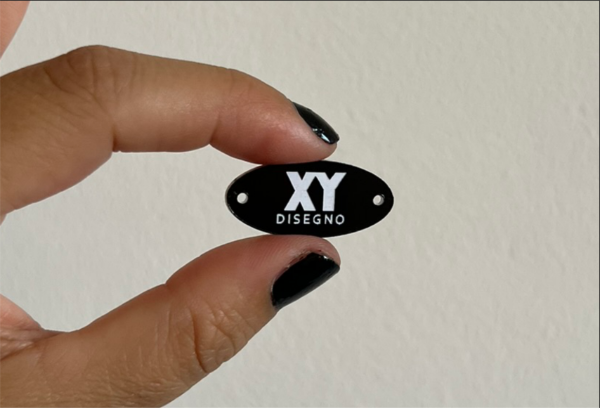 Producto - PLÁSTICO BICAPA NEGRO