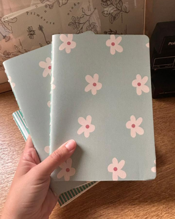 Producto - Libreta Adela Mini Florcitas
