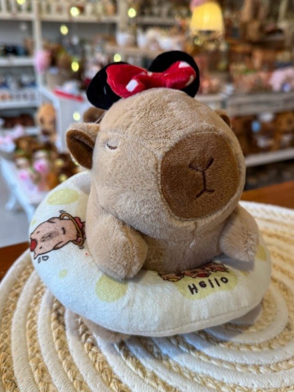 Producto - Peluche Capibara  (carpincho) con moño 20cm (Efectivo: 19.920)