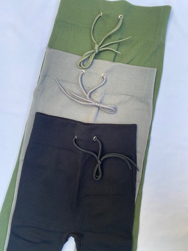 Producto - Calzas de yoga talle único