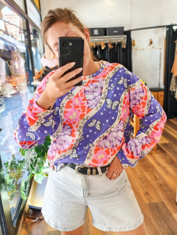 Producto - Buzo Mariposas