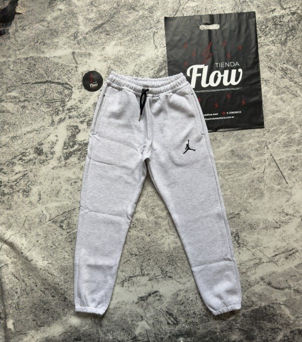 Producto - Pantalón Jordan Basic Gris