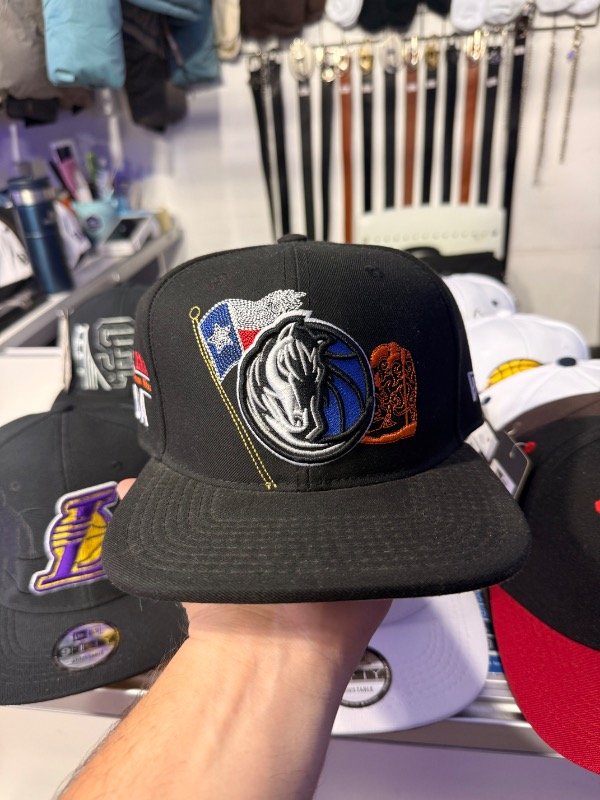 Producto - Gorra Cerrada Dallas