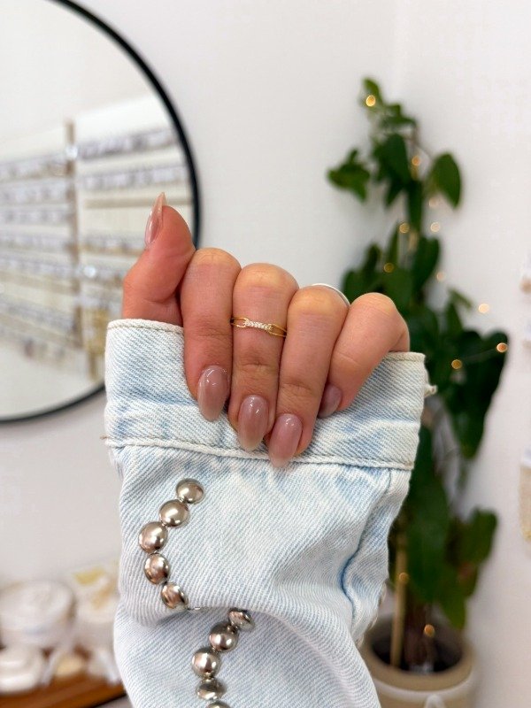 Producto - Anillo bañado en oro línea cúbics talle 6