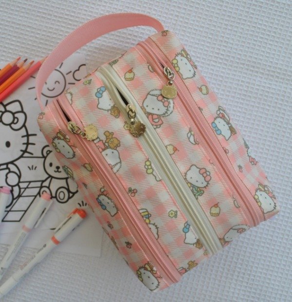 Producto - Cartuchera Triplex Kitty Rosa y Natural