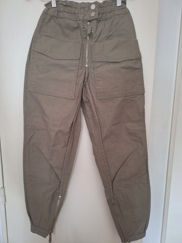 Producto - Pantalon verde elastico Heidi Clair