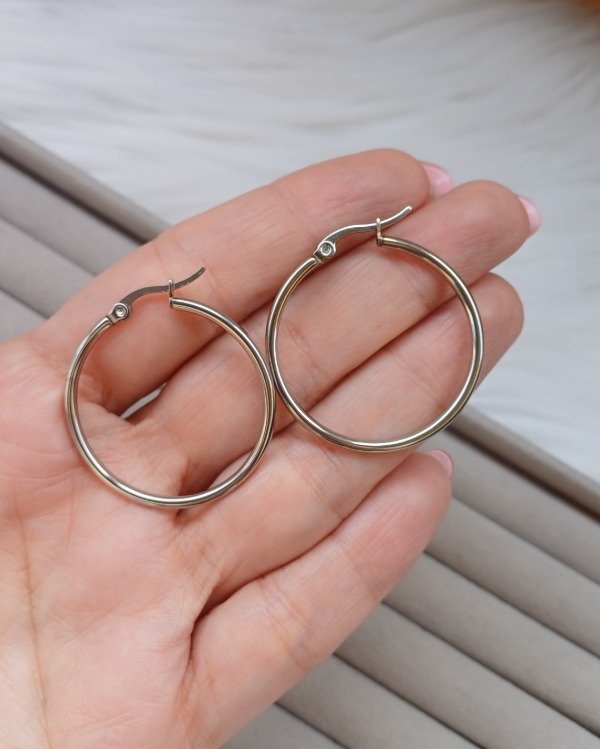 Producto - ARGOLLAS MAI 3CM