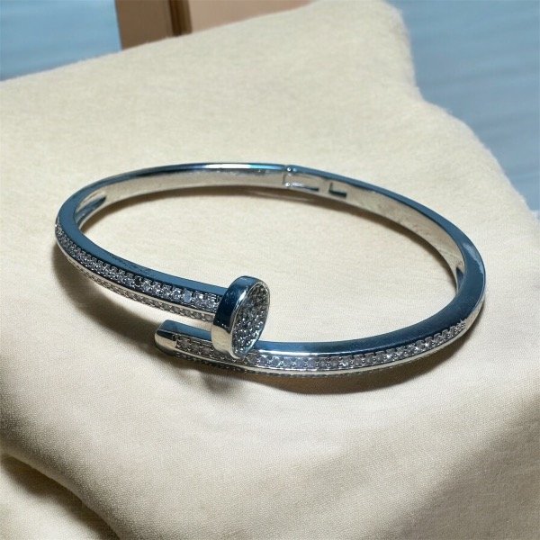 Producto - Pulsera Prisma tipo clavo