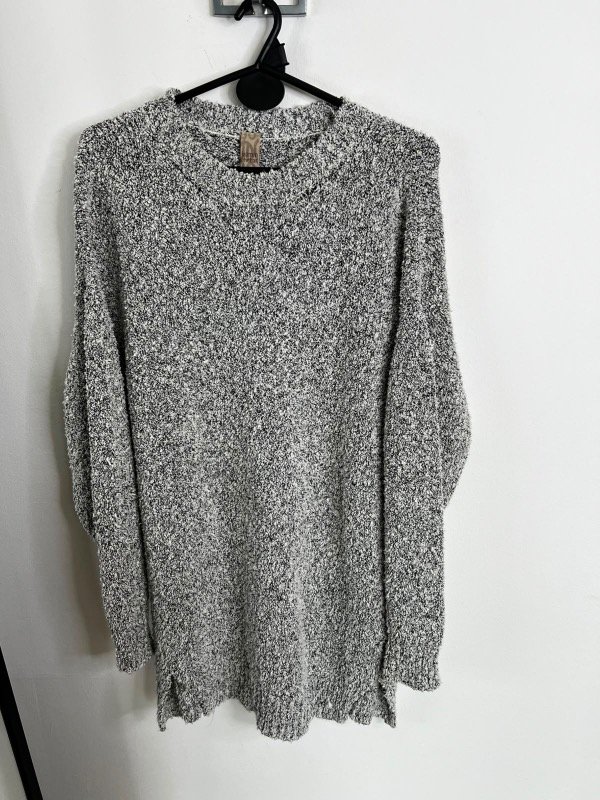 Sweater Jazmín Chebar 13