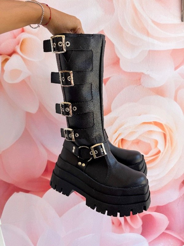 Producto - Borcegos hebillas altos