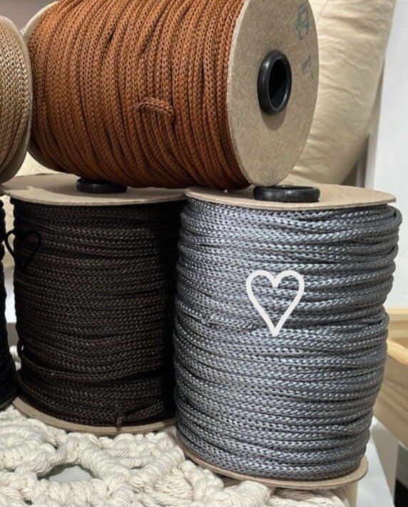Producto - Cordón de polipropileno gris plata 4 mm