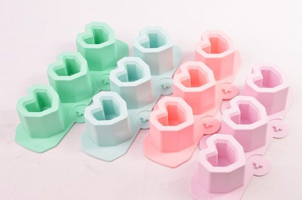 Producto - MOLDE MACETA CORAZON X3