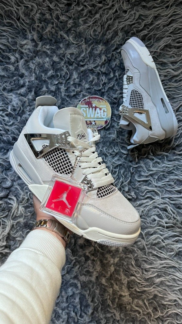 Producto - JORDAN RETRO 4 FROZEN MOMENTS