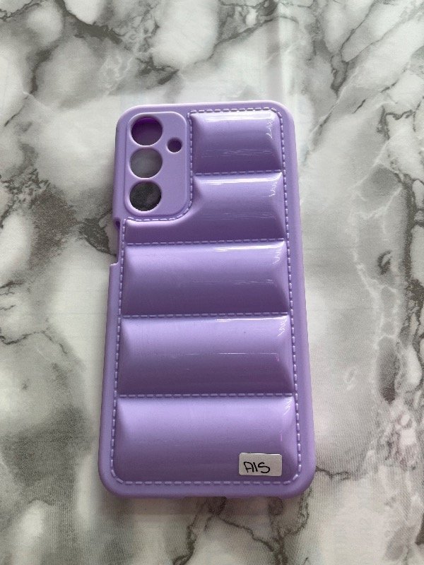 Producto - Funda puffer violeta Samsung a25