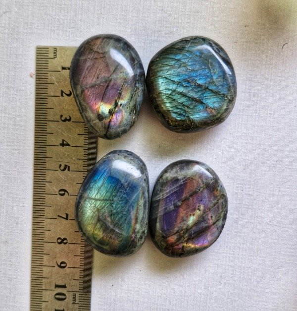 Producto - PIEDRAS  DE LABRADORITA