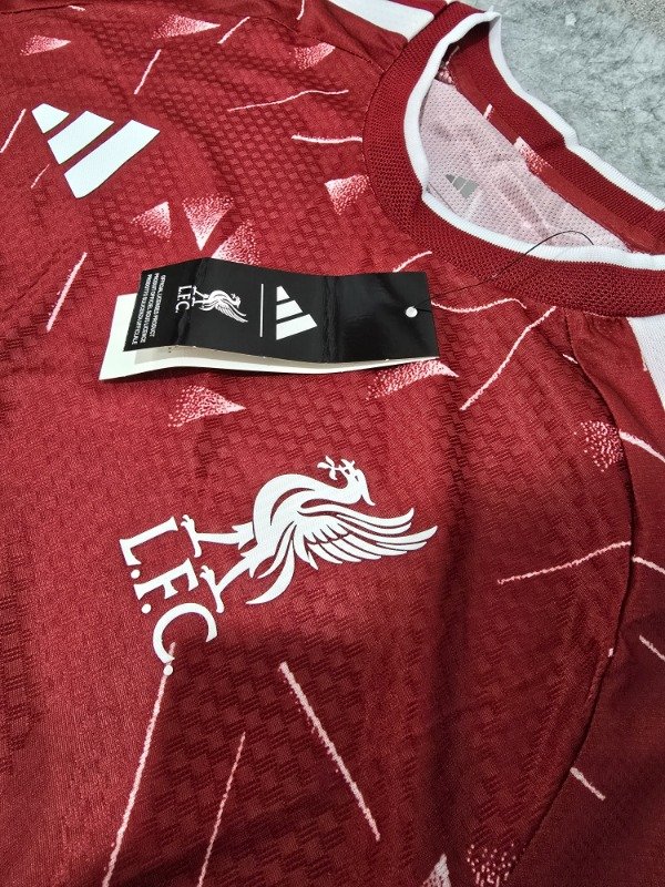 Producto - Camiseta Liverpool FC Temporada 2026/2027 Calidad G5 - 1