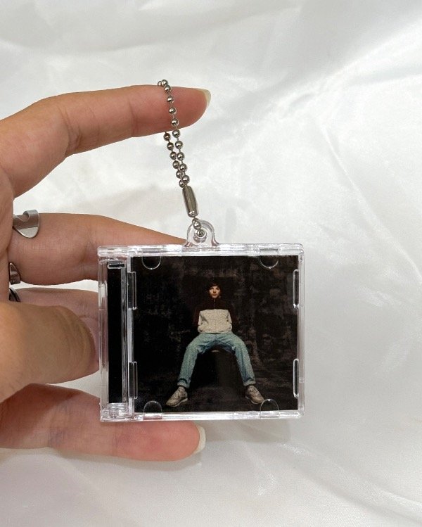 Producto - Llavero Mini CD WALLS con NFC - Louis Tomlinson