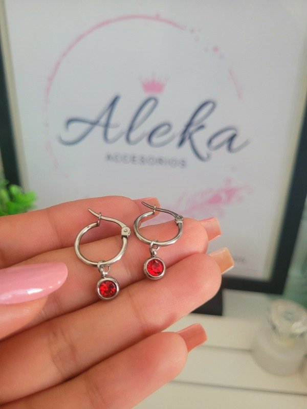Producto - Conjunto collar y argollas cubic redondo rojo de acero quirúrgico - 3
