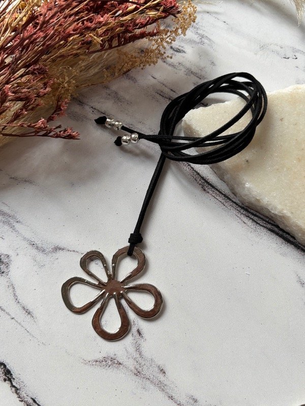 Producto - CORBATERO FLOR