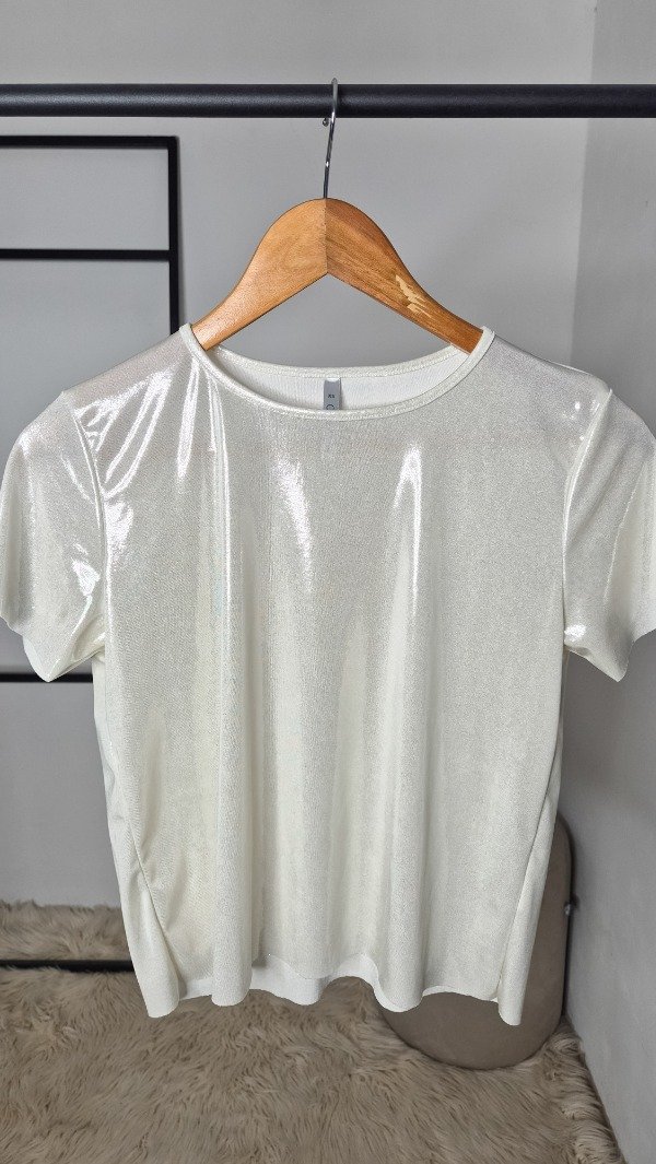 Producto - Remera brillosa