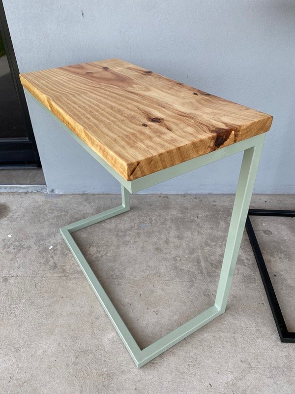 Producto - Mesa Kira arrime