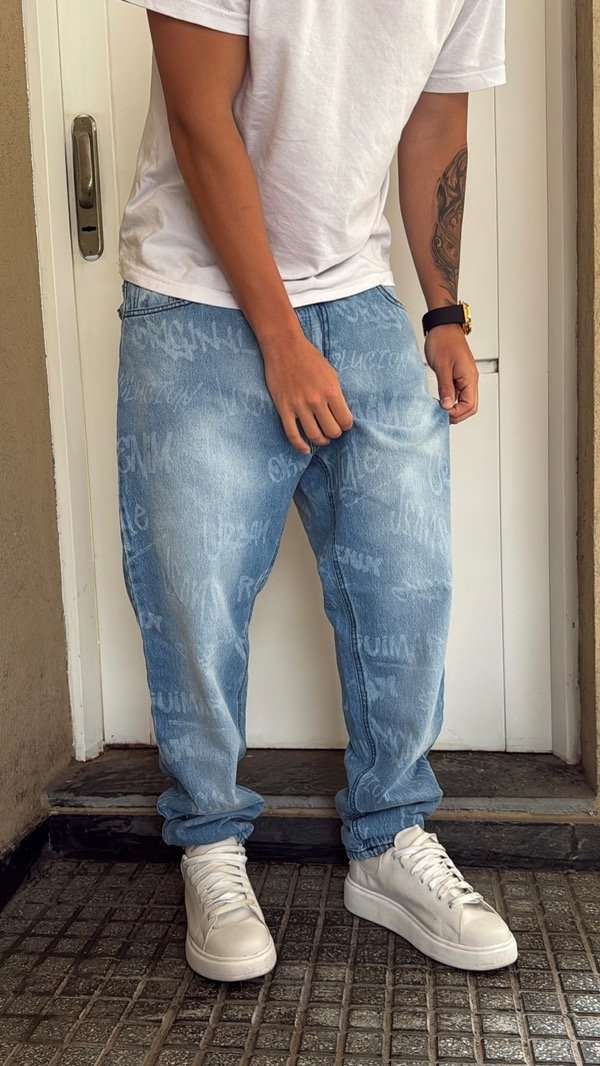 Producto - Jean Mom Escrito