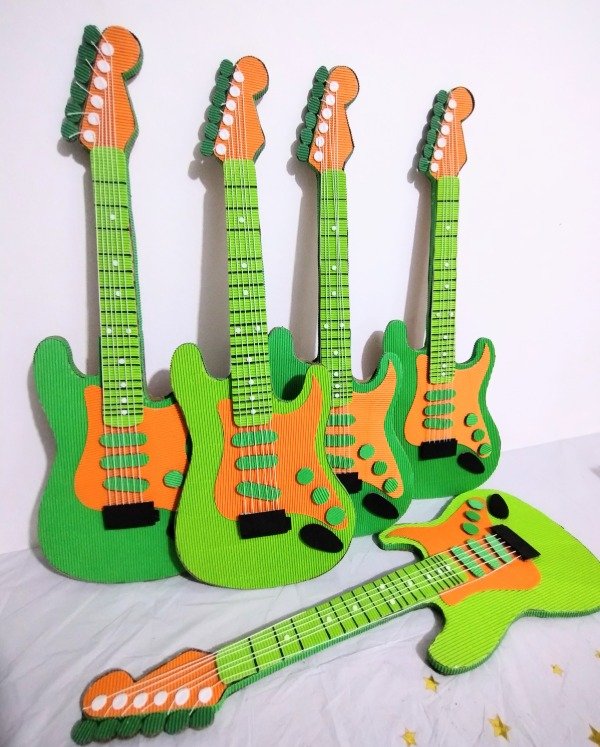 Producto - Cartel guitarra rock decorativo personalizado 65 cm aprom