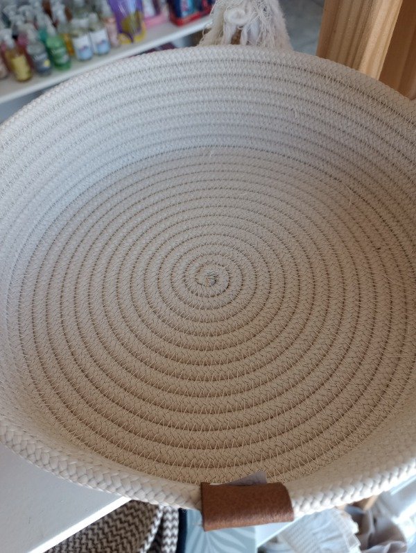 Producto - Cesta de tejido nórdico natural