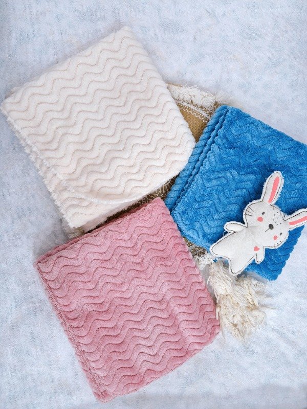 Producto - Manta plush onditas