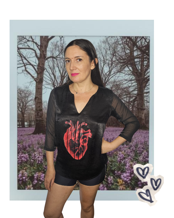 Producto - Blusa corazón cortado