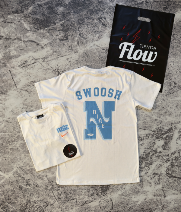 Producto - Remera Nike SWOOSH Blanca