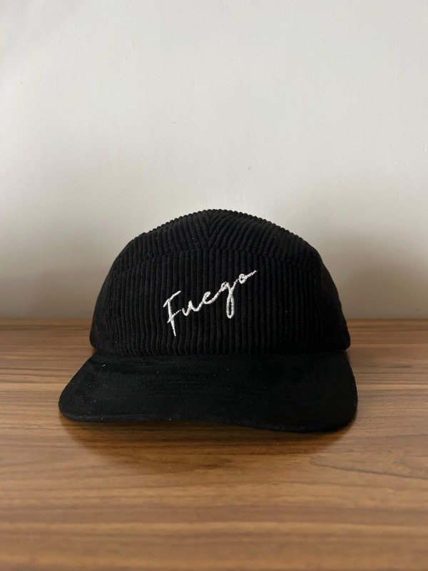 Producto - Gorra Logo Negra Corderoy
