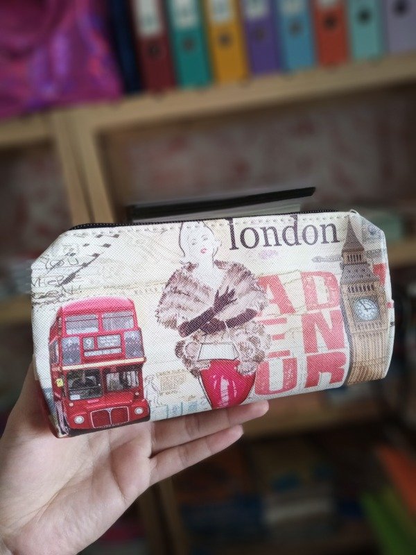 Producto - Cartuchera hermosura London