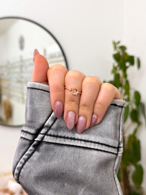 Producto - Anillo bañado en oro Luna cúbic y mariposa