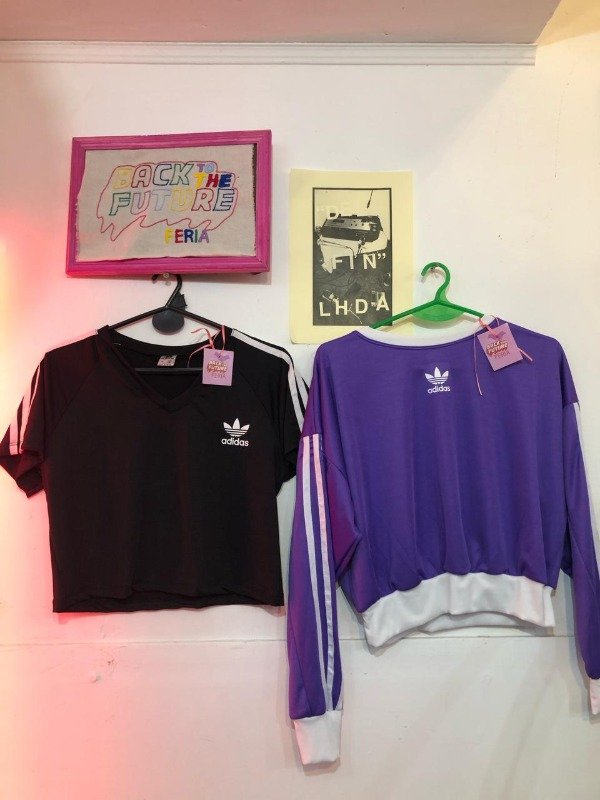 Producto - BUZO VIOLETA ADIDAS VINTAGE