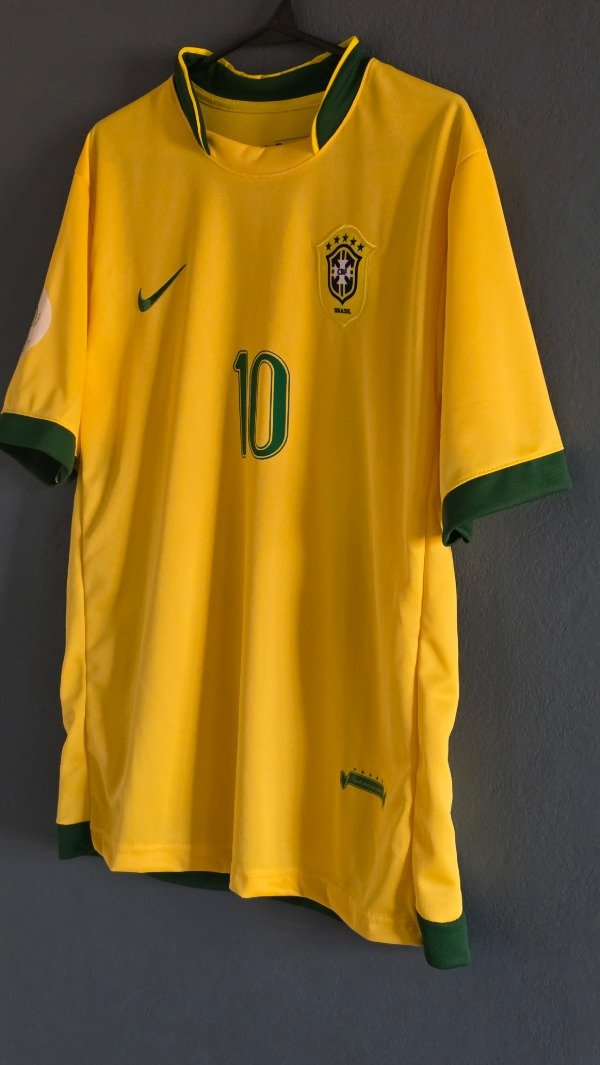 Producto - CAMISETA RETRO BRASIL TITULAR 2006 - 2