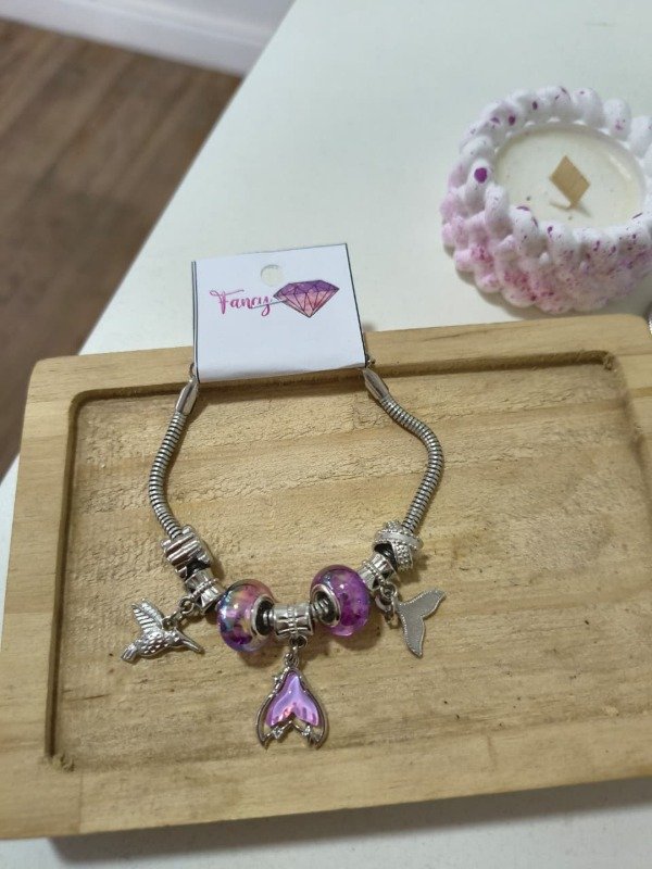 Producto - Pulsera lila pando
