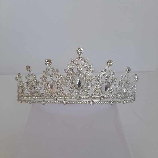 Producto - Corona gema blanca