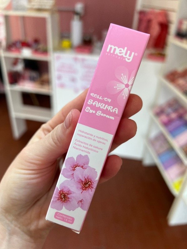 Producto - Contorno de ojos hidratante y luminoso - MELY