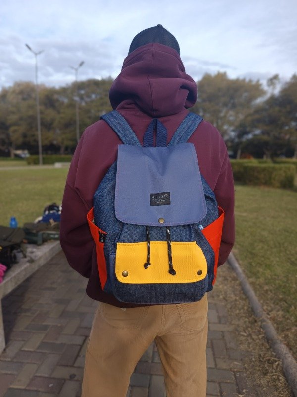 Producto - Mochila viajera jean/naranja/amarilla