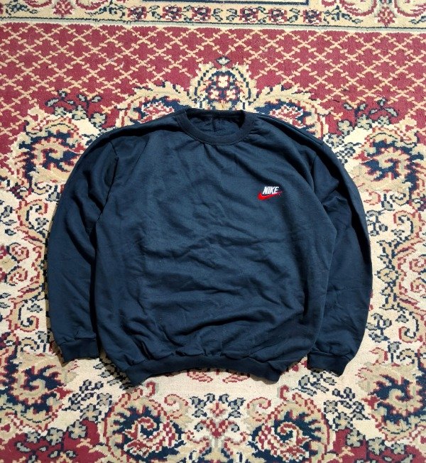 Producto - Buzo Nike Retro