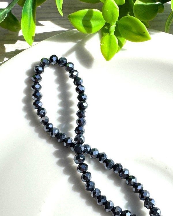 Producto - TIRA CRISTAL DE ROCA PELTRE 3MM