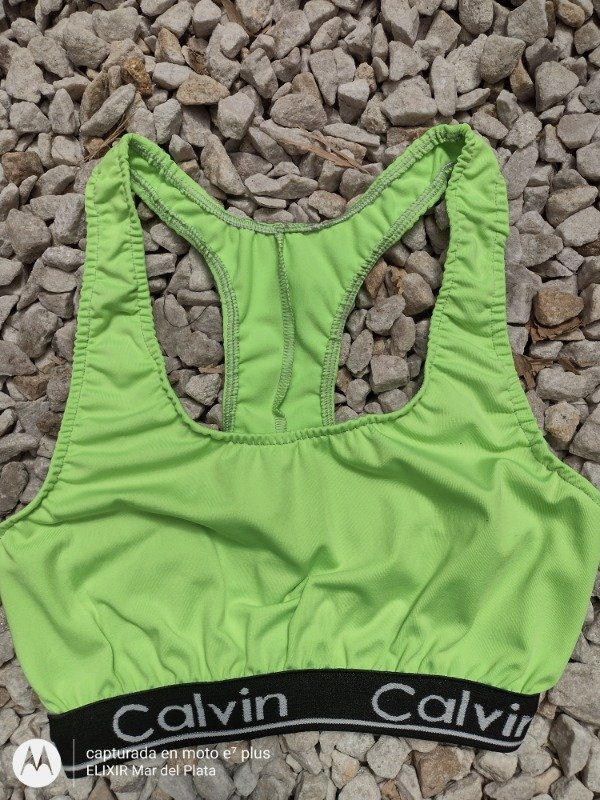 Producto - Top Microfibra FLUO