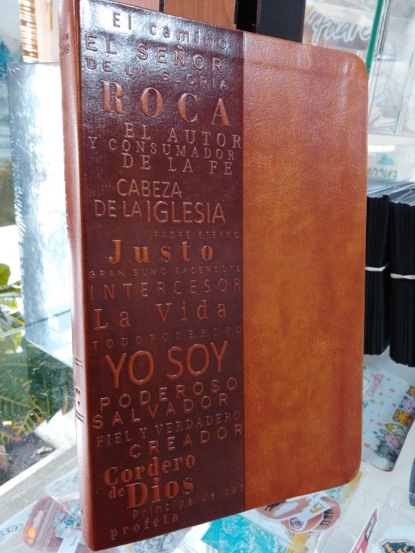 Producto - Biblia RVR 1960  Nombres De Dios Canela
