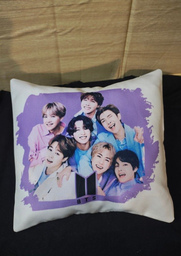 Producto - Almohadon BTS